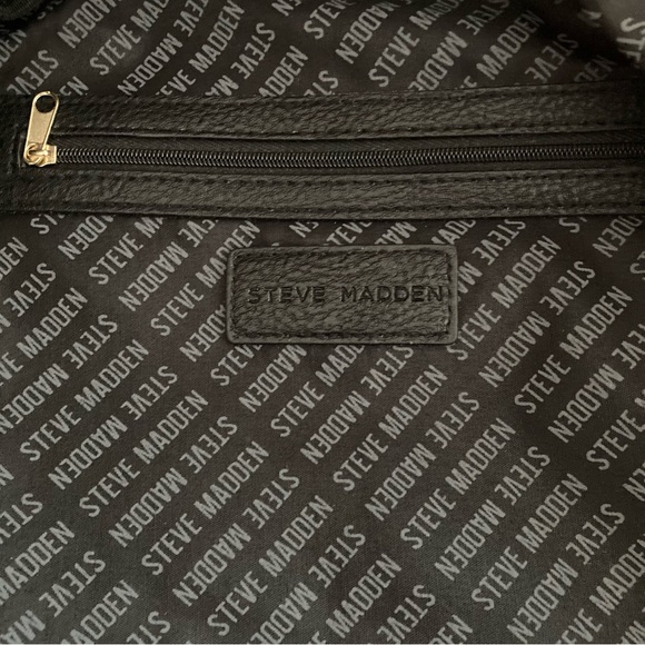 NWT Steve Madden Red Backpack! - Picture 5 of 7